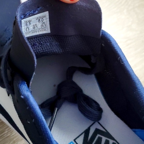 NEW Blue ultracush VANS 💙 - Picture 7 of 7